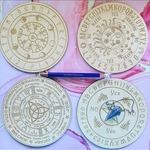 🌟 HOST PICK 🌟 2 Wooden pendulum boards